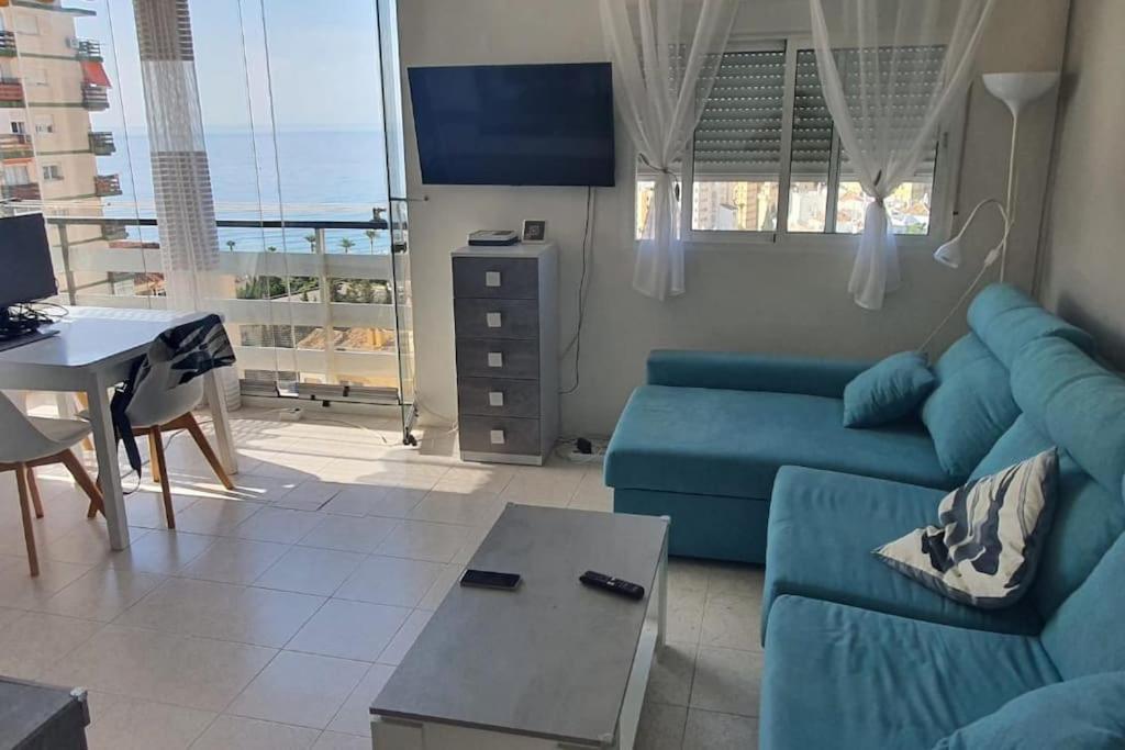 Apartamento Con Terraza A Pie De Playa 贝纳尔马德纳 外观 照片